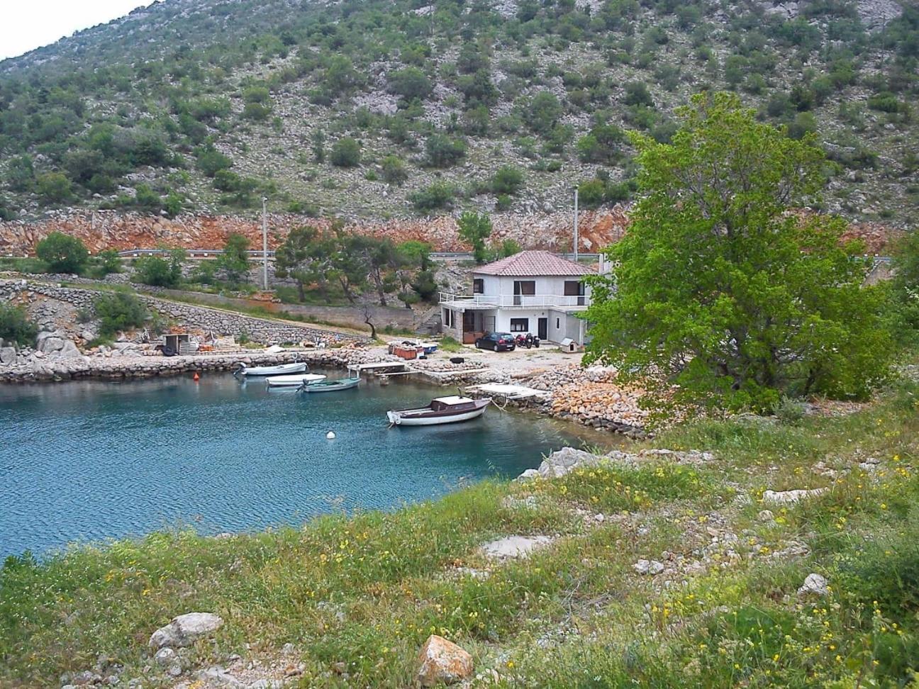 Apartment Galeb Lukovo Sugarje Luaran gambar
